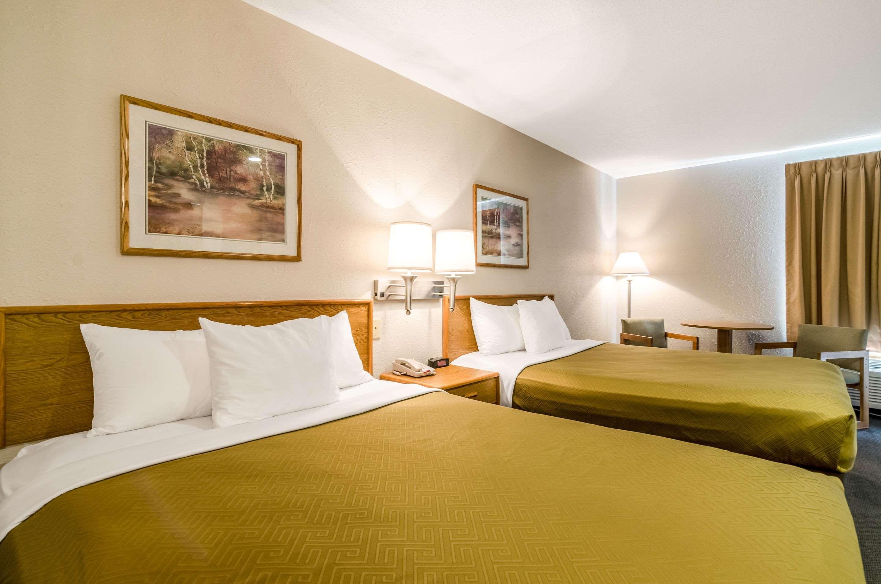 Rodeway Inn Ainsworth Luaran gambar