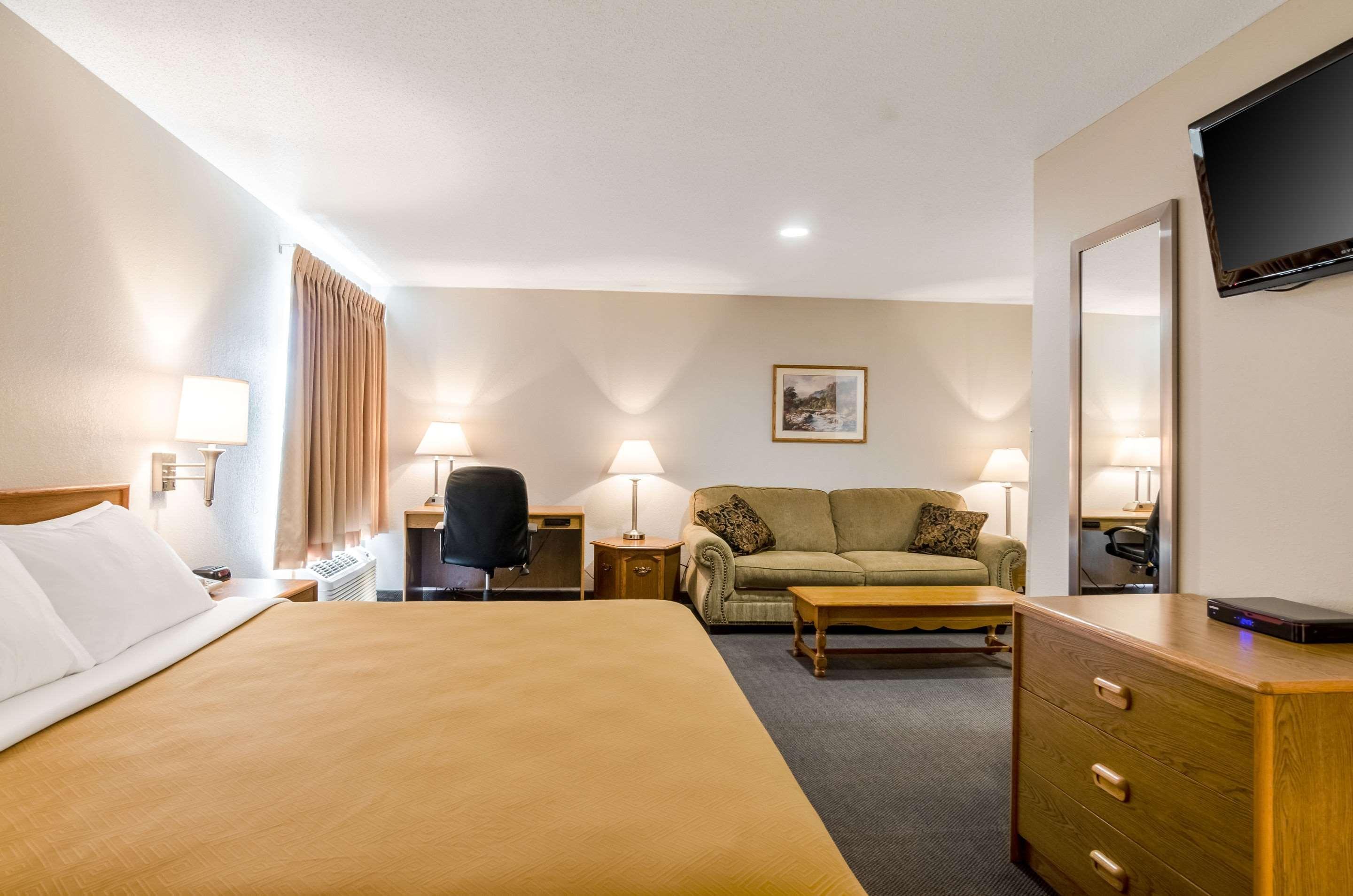 Rodeway Inn Ainsworth Luaran gambar