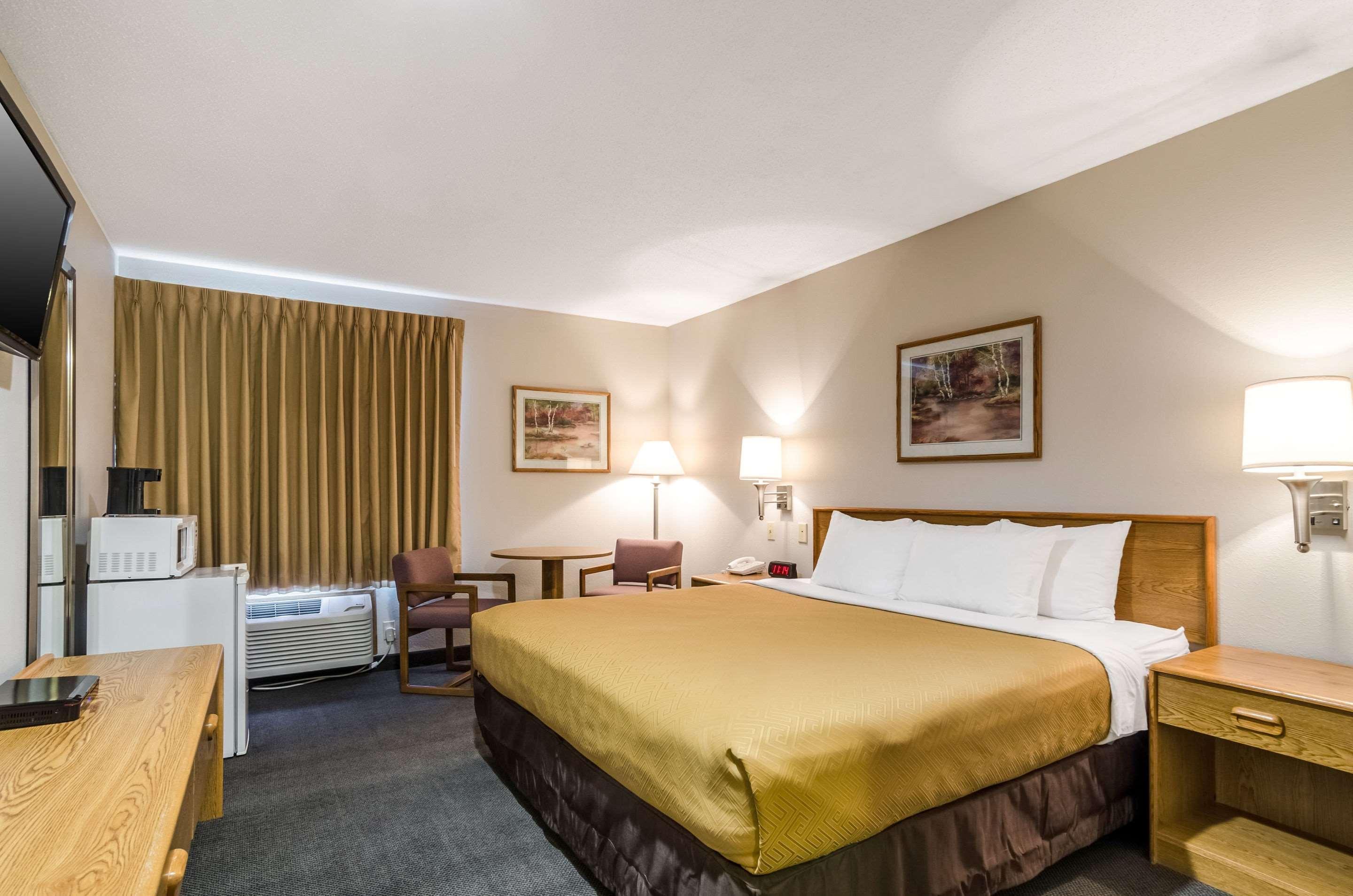 Rodeway Inn Ainsworth Luaran gambar