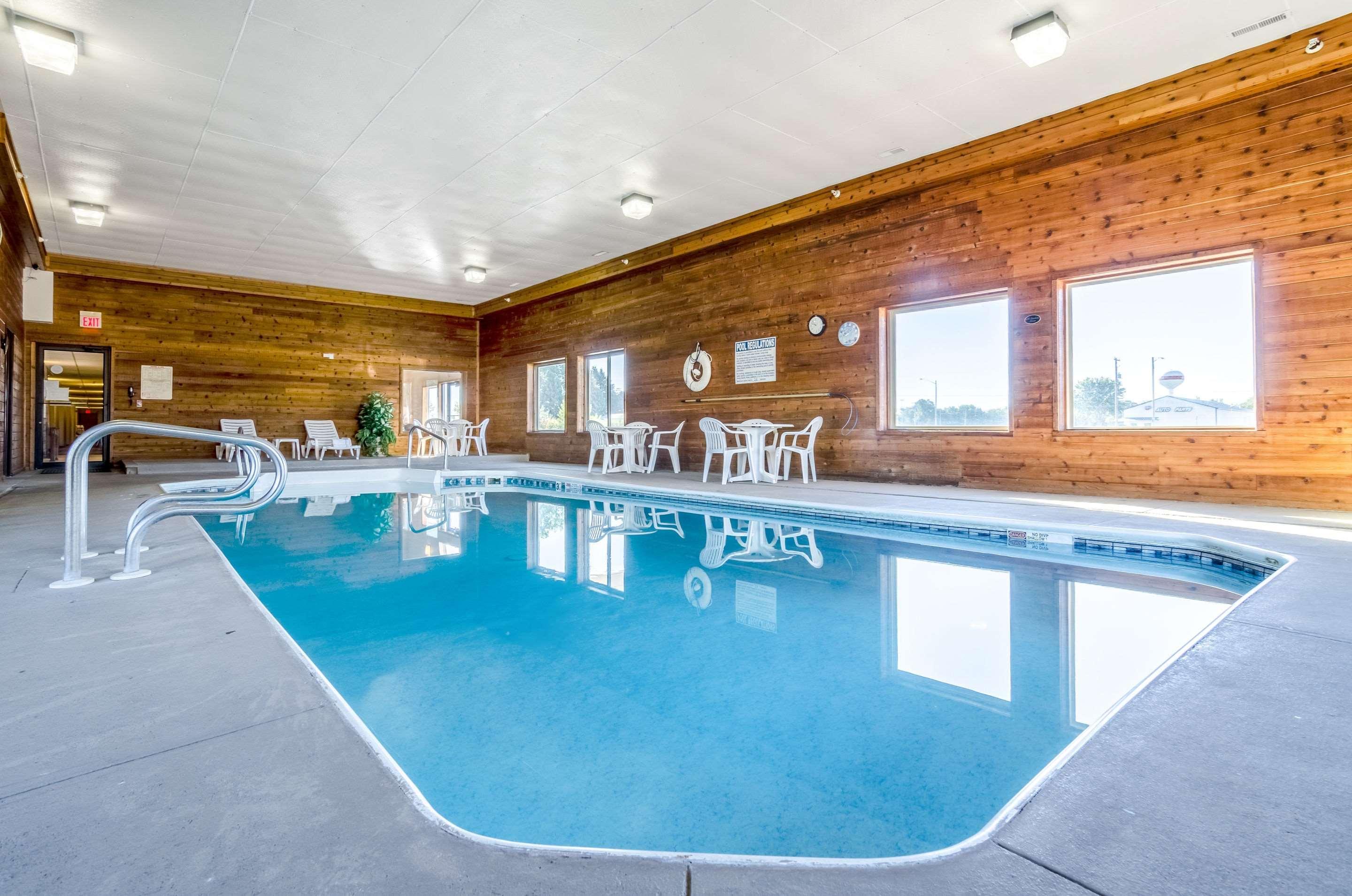 Rodeway Inn Ainsworth Luaran gambar