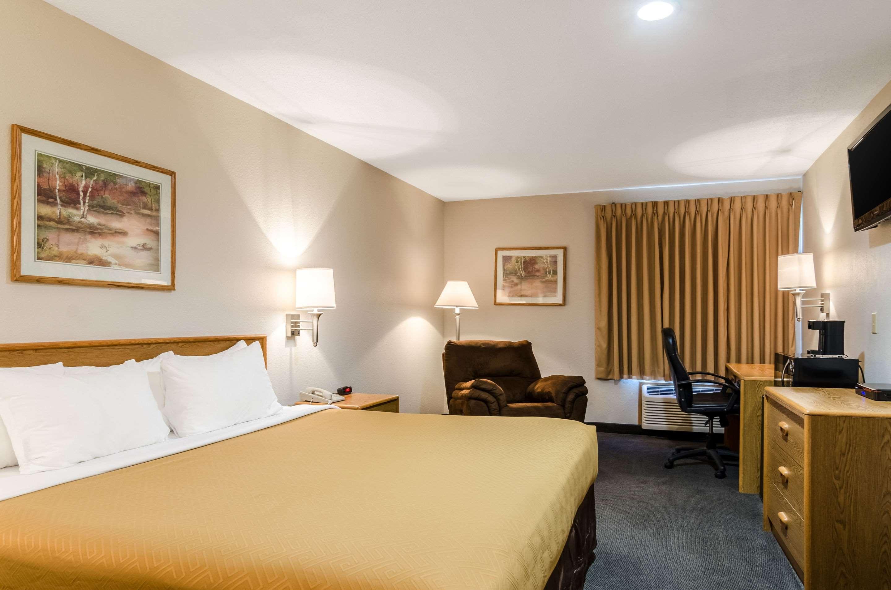 Rodeway Inn Ainsworth Luaran gambar