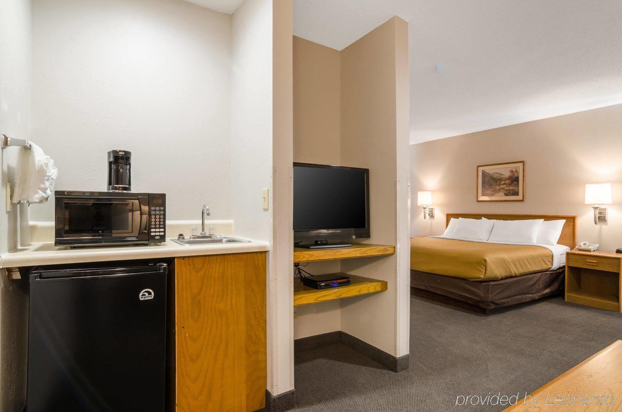 Rodeway Inn Ainsworth Luaran gambar